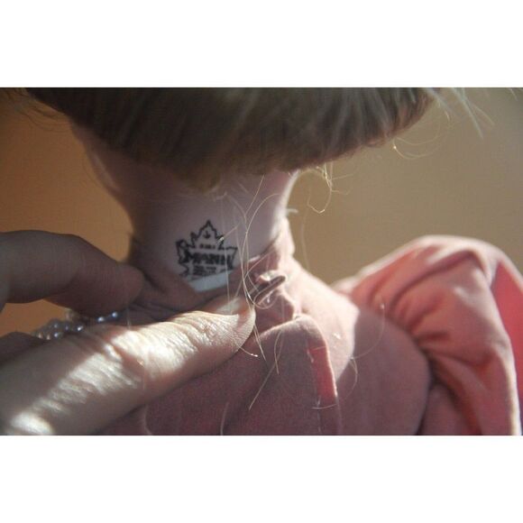 Seymour Mann Bethany Connoisseur Doll Porcelain Toy 22" Collection 383 - Picture 6 of 7